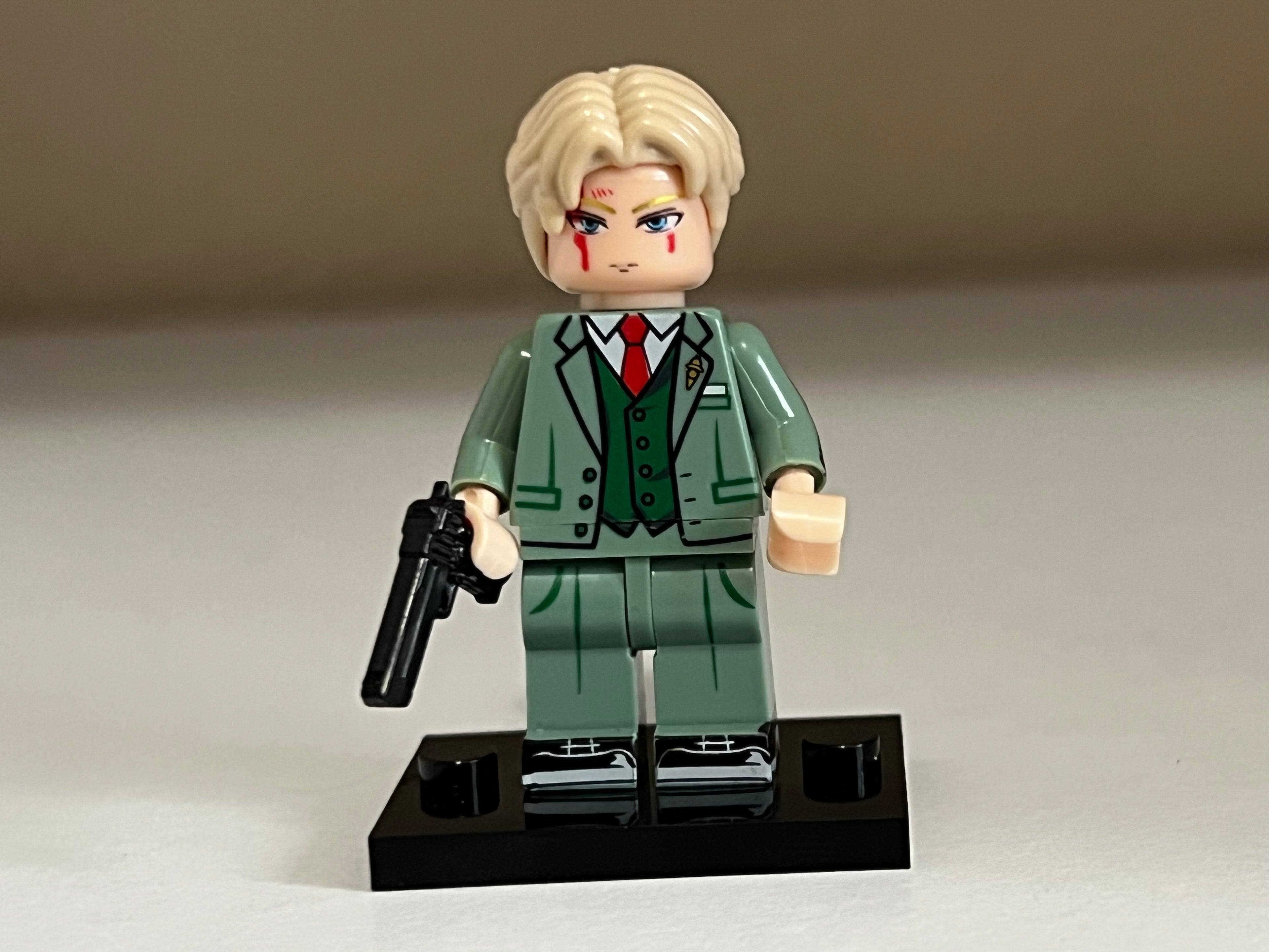 Spy Family Loid Minifigure