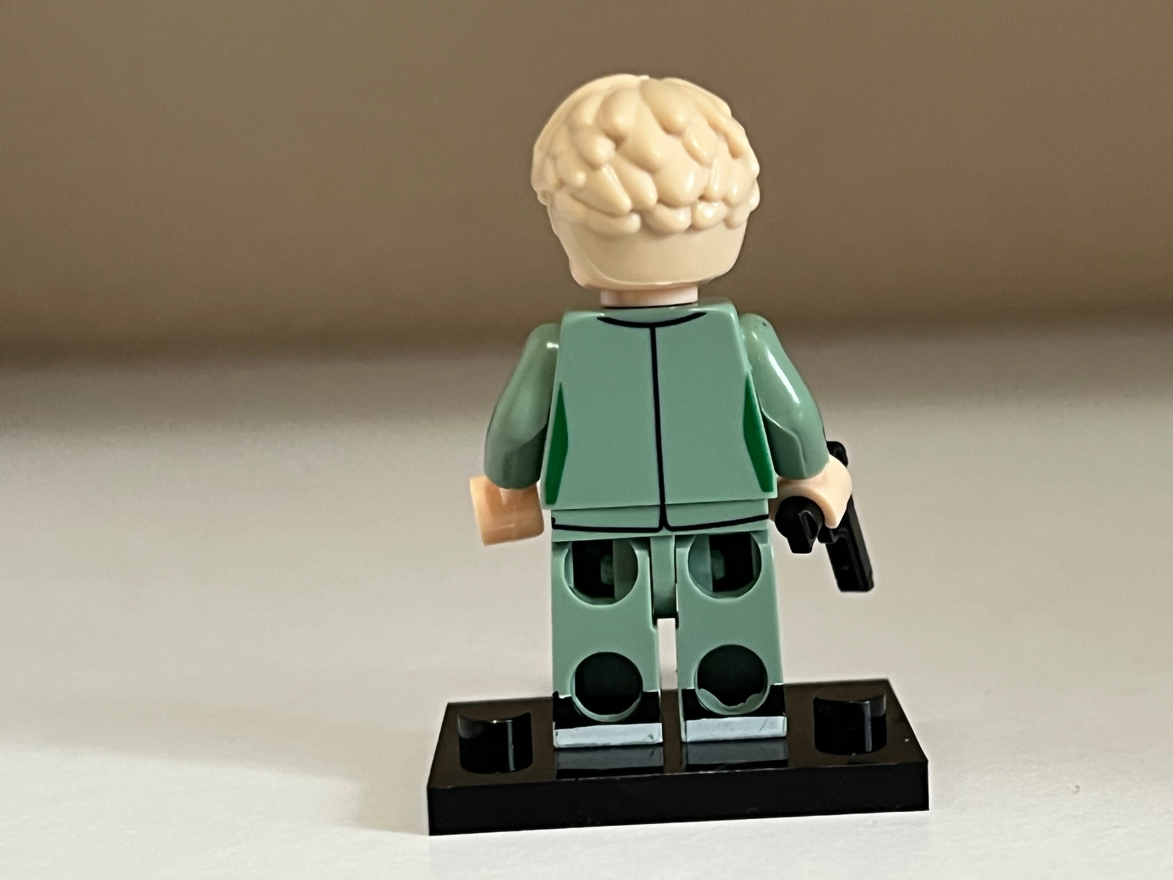 Spy Family Loid Minifigure