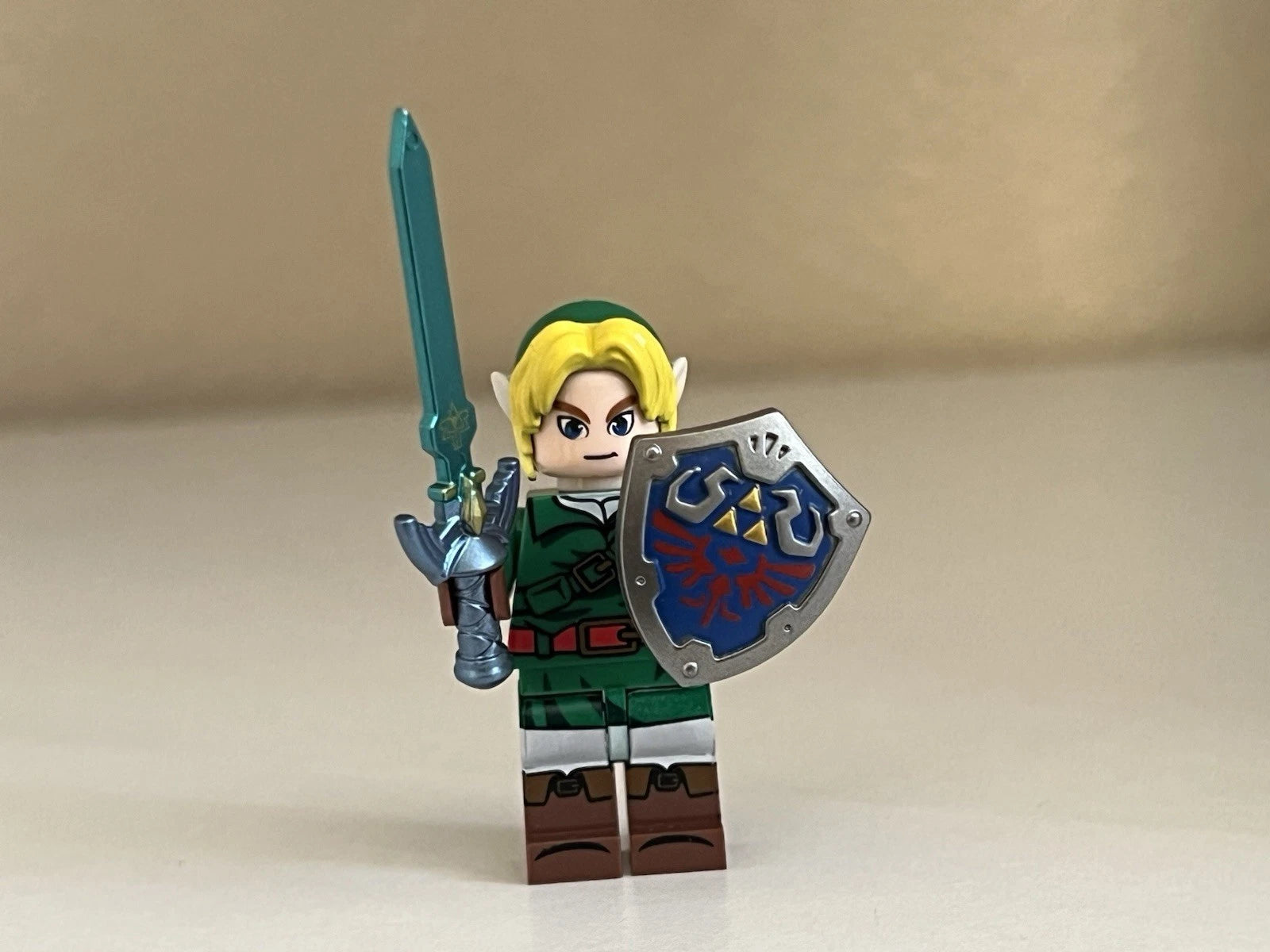 Zelda Link Minifigure