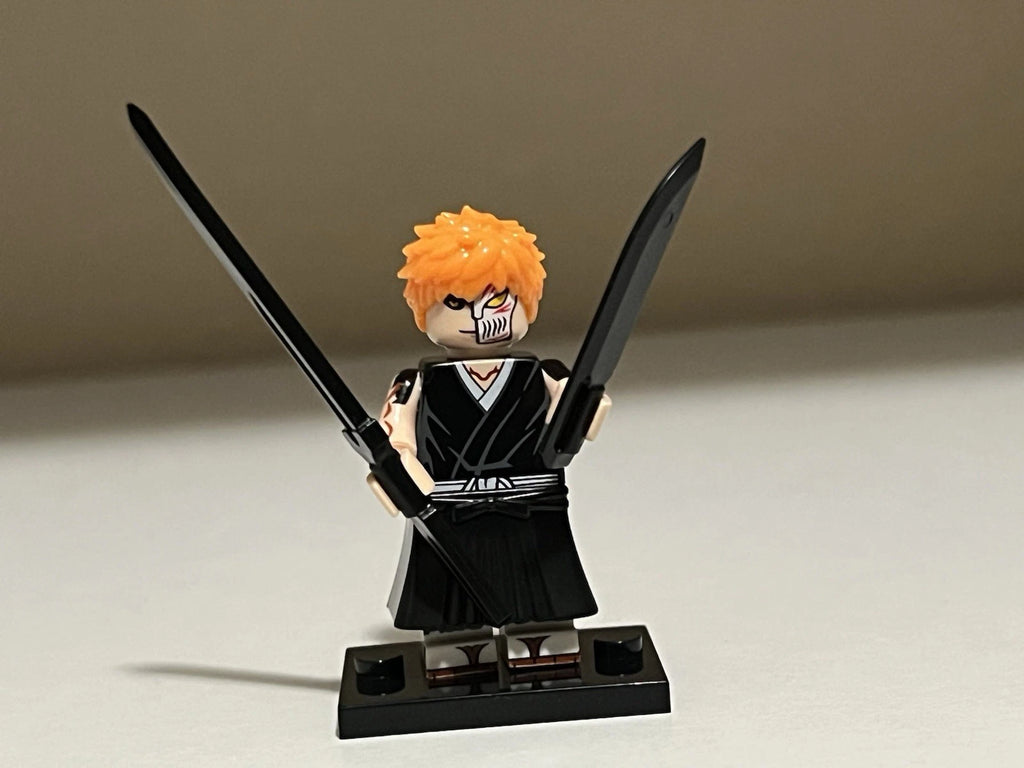 Bleach Ichigo Bankai Minifigure