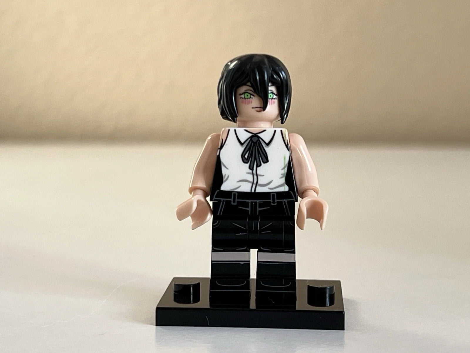 Chainsaw Man Reze Minifigure