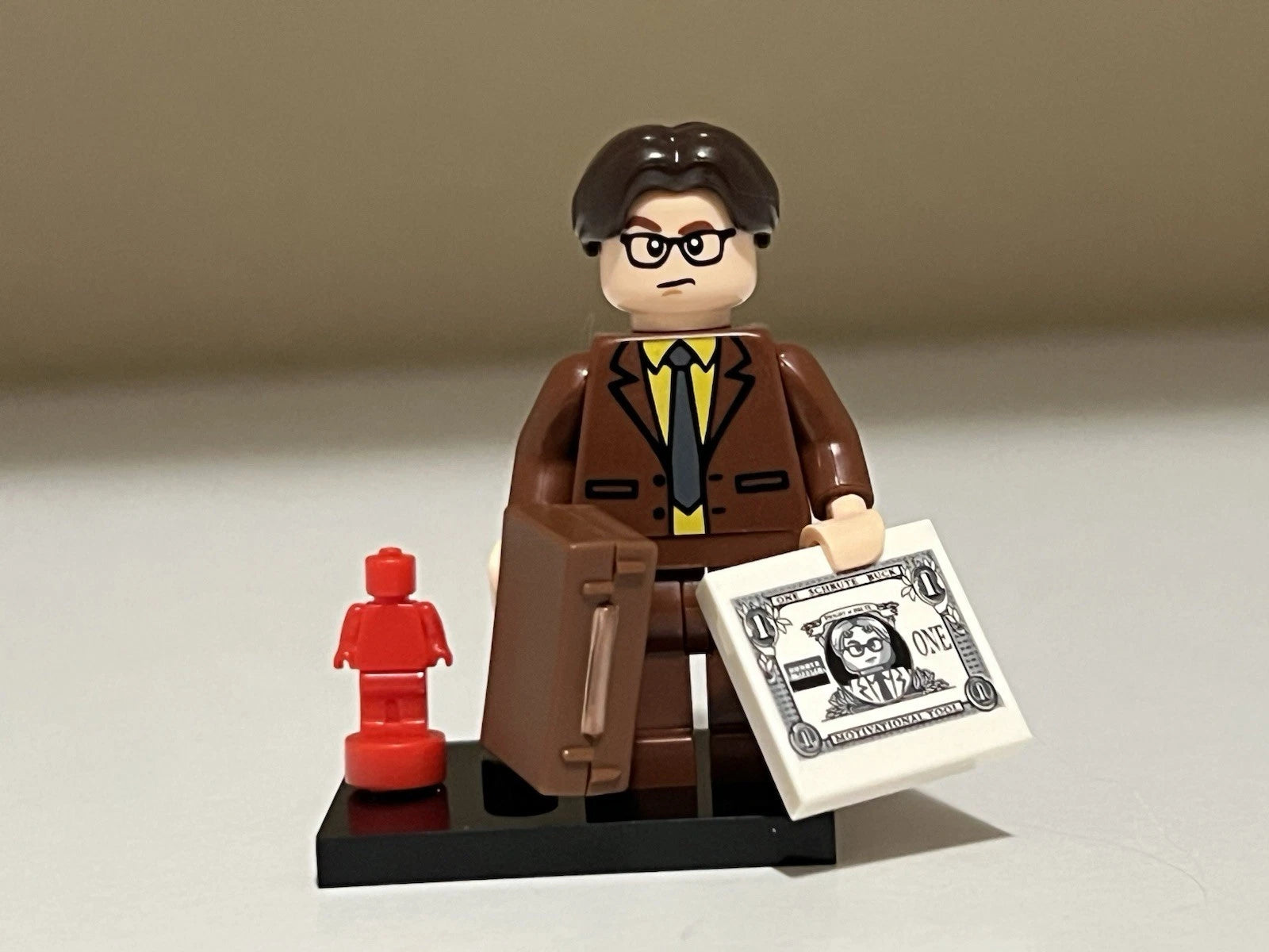 The Office Dwight Schrute Minifigure