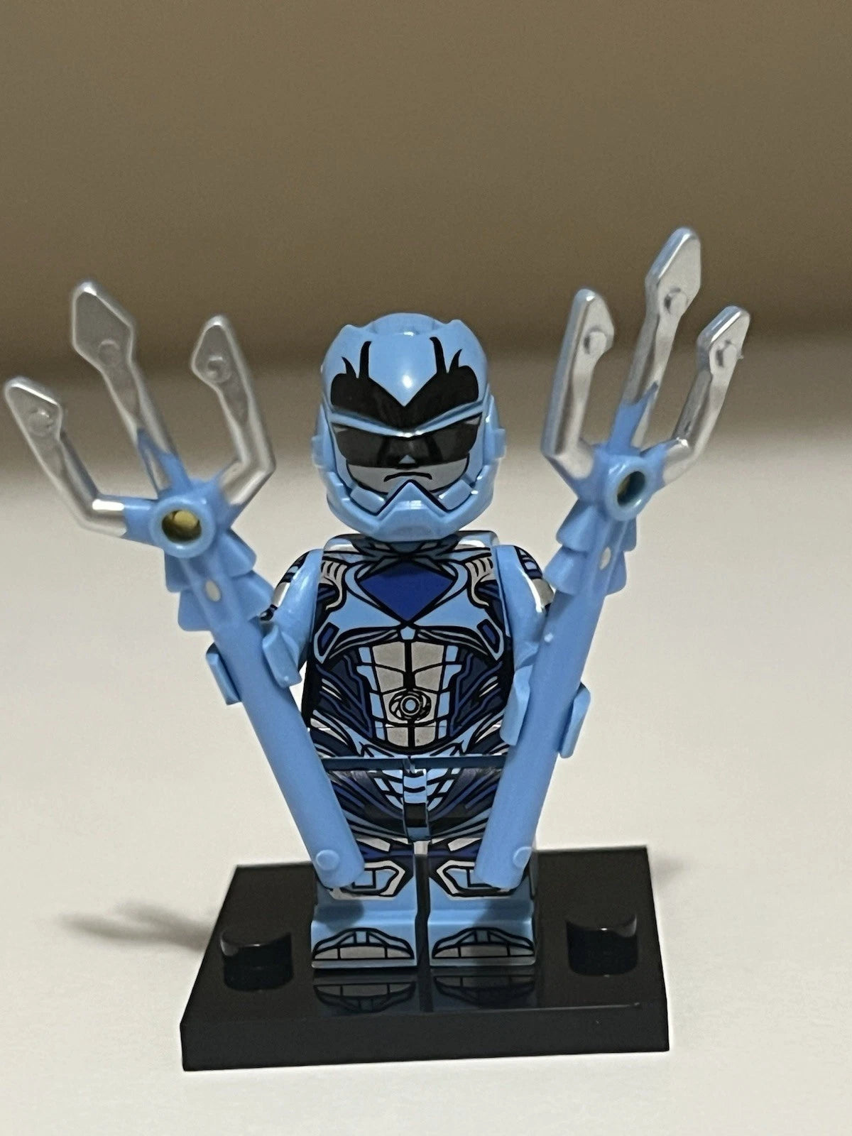 Blue Power Ranger Minifigure