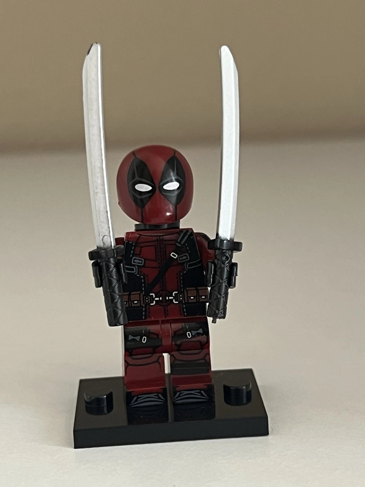 Marvel Deadpool Minifigure