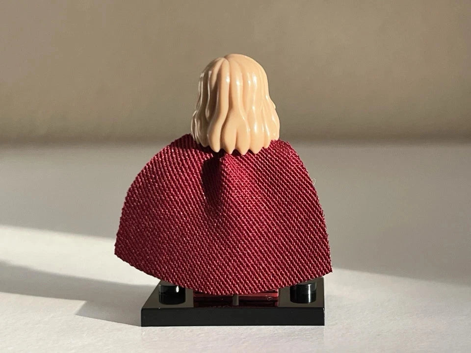 DC Supergirl Minifigure