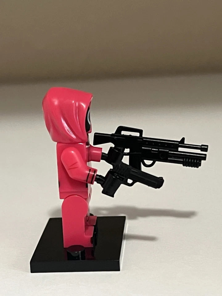 Squid Game Circle Mask Guard Minifigure