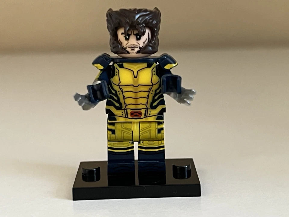 X-Men Yellow Suit Wolverine Minifigure
