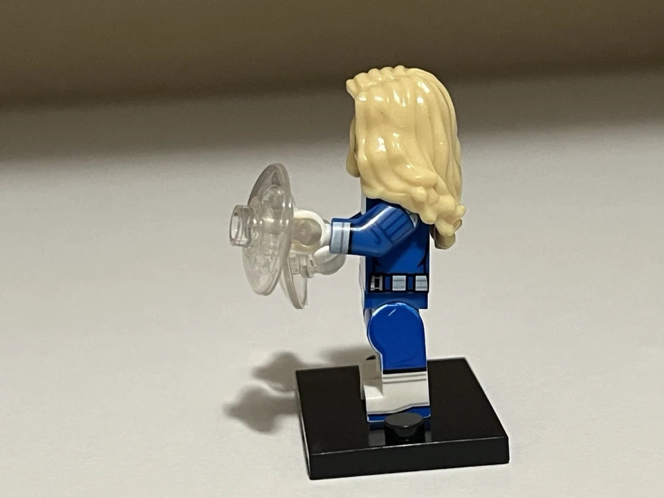 Fantastic Four Invisible Woman Minifigure